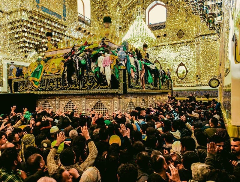 بالصور.. الملايين يحيون زيارة استشهاد الإمام الكاظم (ع) في الكاظمية