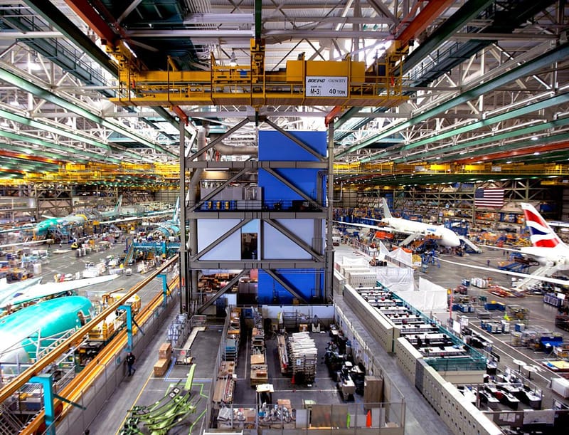 السفارة الأمريكية: شركة بوينغ ستسلم المزيد من الطائرات إلى العراق