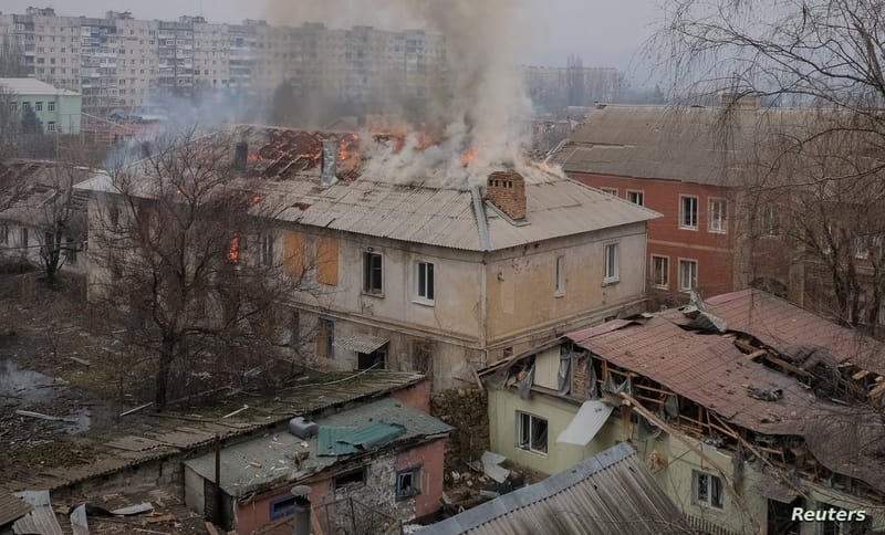 "باخموت تحترق".. النيران في كل مكان مع اقتراب الروس من السيطرة على المدينة