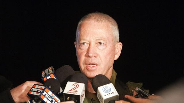 وزير الدفاع الإسرائيلي يطالب أمريكا بضرورة التعاون الدولي لمنع إيران من امتلاك السلاح النووي