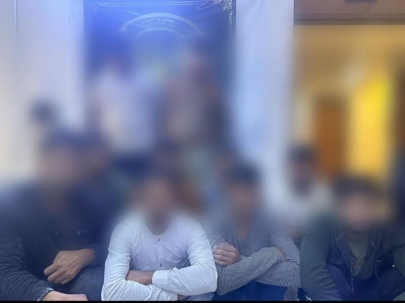 وكالة الاستخبارات تعتقل متهما يبيع الأجانب بالدولار في بغداد