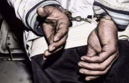 بعد إبتزازهما لـ (٢٥٠) ضحية.. الأمن الوطني يطيح بالجناة في المثنى