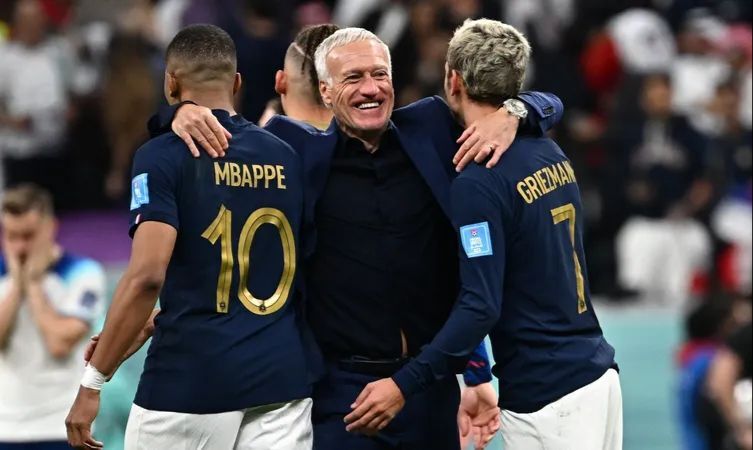 أزمة تضرب منتخب فرنسا.. "شارة القيادة" فجرت الأوضاع