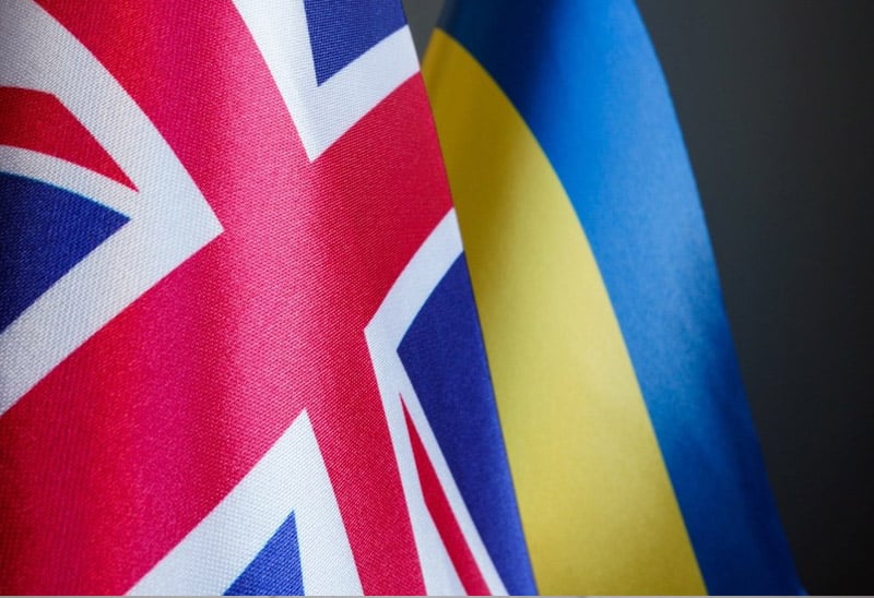 بريطانيا: إمداد أوكرانيا بذخيرة تحتوي على اليورانيوم لا يعني تصعيد نوويأ