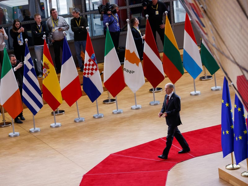 الخلافات بين المانيا وفرنسا تخيم على قمة الاتحاد الاوروبي