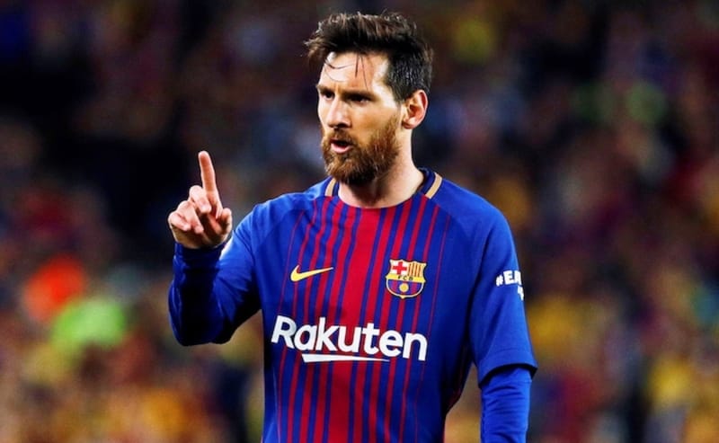 اتفاق مثير يبعد ميسي عن برشلونة وباريس