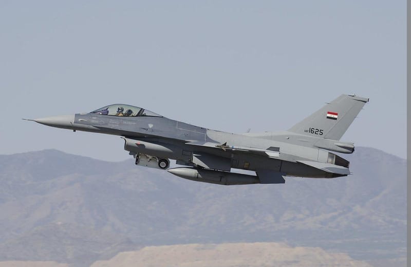 الطيران الحربي العراقي يدمر وكراً للإرهابيين في كركوك