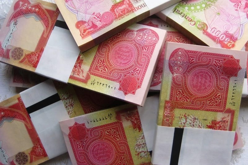 المالية تباشر بتمويل رواتب المتقاعدين لشهر نيسان