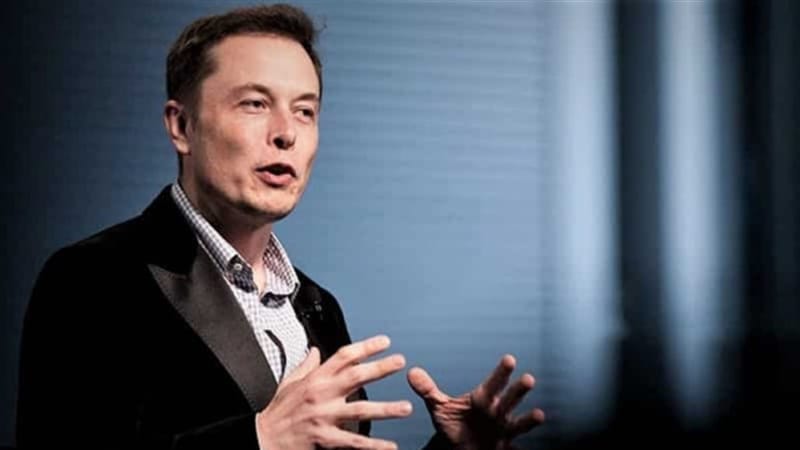 إيلون ماسك يثير الجدل حول توقعاته بشأن انهيار شبكات التواصل الاجتماعي