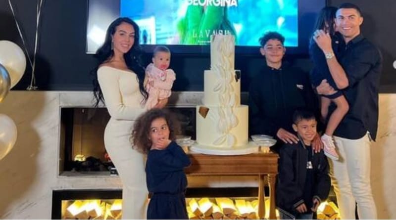 جورجينا تعلق بعد أنباء الاعتداء على أطفال كريستيانو رونالدو في السعودية