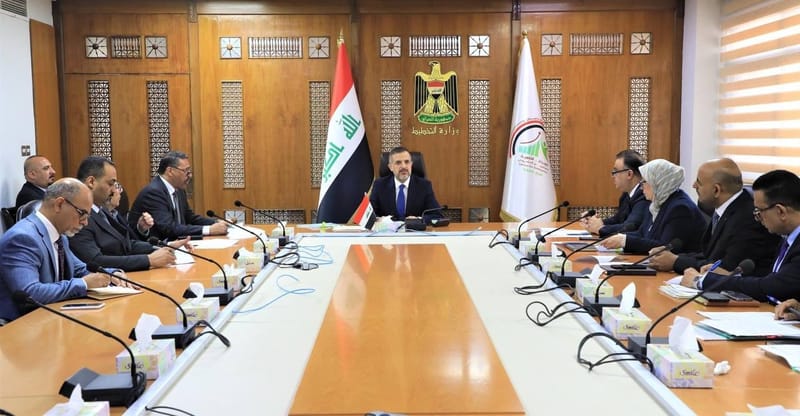 التخطيط : هناك حزمة اجراءات لمعالجة ملف المستشفيات المتلكئة