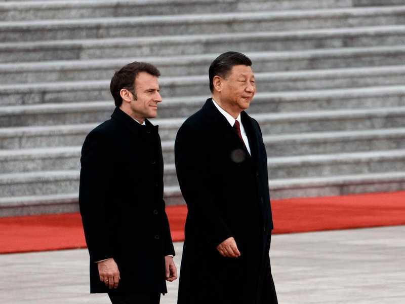 ماكرون للرئيس الصيني : نعوّل عليكم لإعادة روسيا إلى رشدها