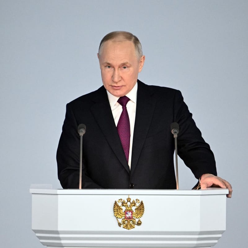 حول بوتين والحرب.. تسجيل صوتي مسرب يكشف غضب النخب الروسية