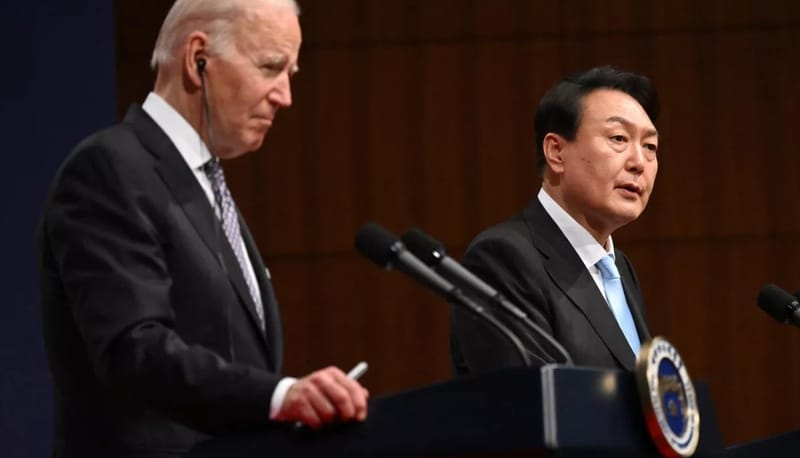 سيئول تجري مناقشات "ضرورية" مع واشنطن بعد تسريبات عن تنصت المخابرات الأمريكية عليها