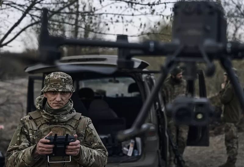 موجّهو المسيّرات في أوكرانيا.. مقاتلون من نوع آخر على خطوط الجبهات