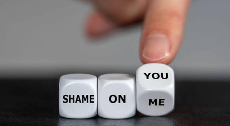 ناشر بارز يعتذر بعد تصريحات فظة صدرت بحق "الألمان الشرقيين"