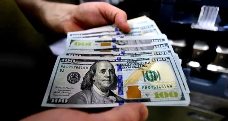 أسعار صرف الدولار في تعاملات اليوم