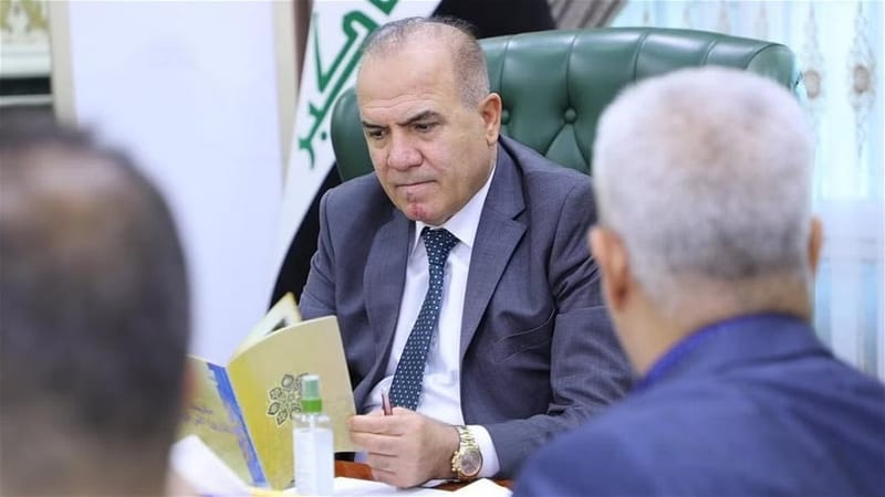 برلمانية زارته بوقت الإفطار.. "كمبش" يهرب ليلاً بخرق أمني "مدوي"!