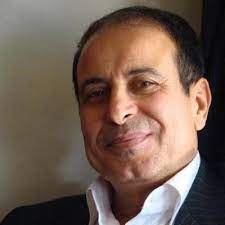 تبذير العمر بكتابات تُفقِر العقل