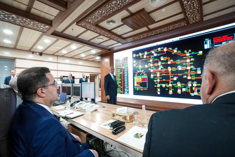 بعد زيارة السوداني ..وزير الكهرباء يصدر توجيهات تتعلق بالتشغيل والتجهيز