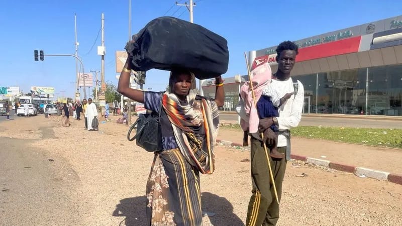 المستشفيات خارج الخدمة.. وأهالي الخرطوم مرهقون