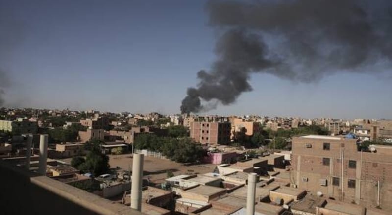 ‏الخارجية: إجلاء ثلاثة عراقيين من السودان إلى السعودية