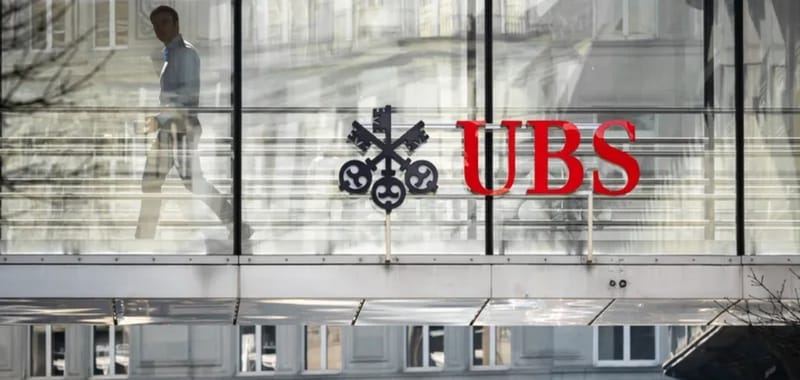 أرباح بنك UBS تهوي بـ 52 بالمئة في الربع الأول