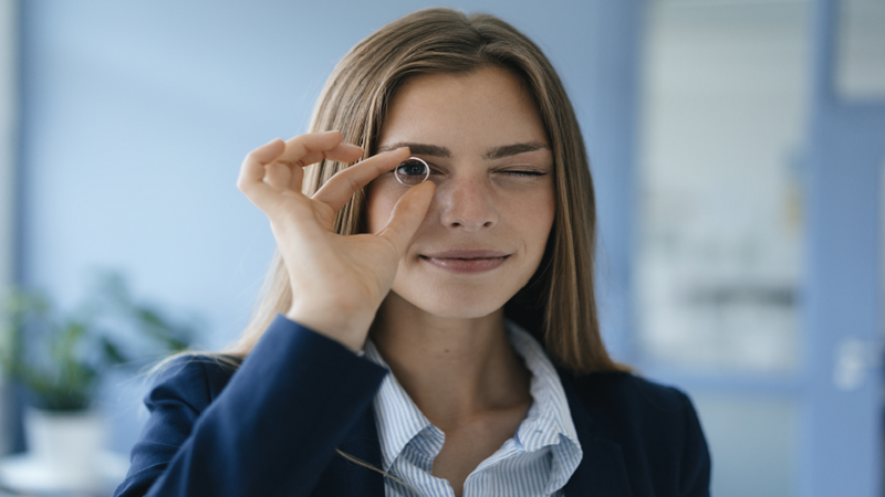 خاتم زواج ذكي يتيح لك الشعور بنبض قلب شريكك في الوقت الفعلي