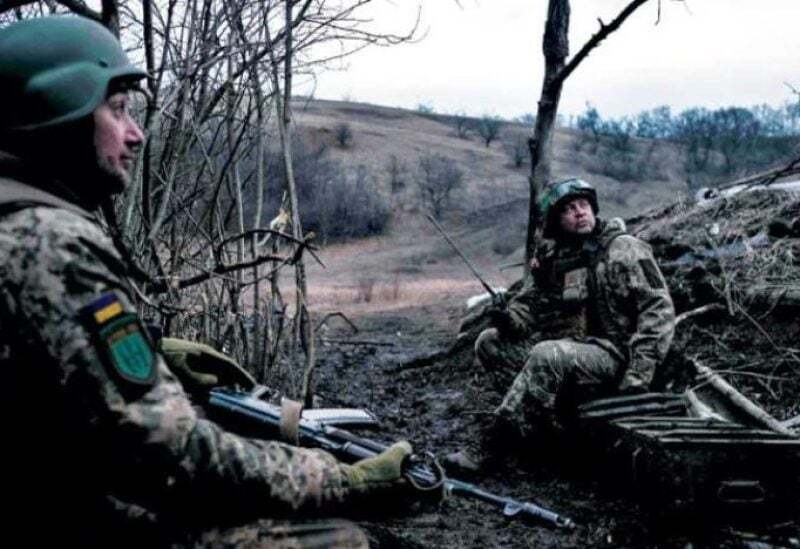 روسيا تقصف باخموت.. وحشود عسكرية أوكرانية للهجوم المضاد