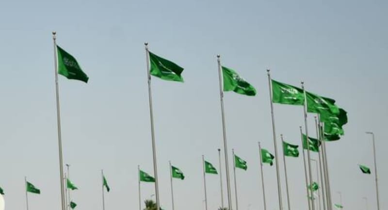 ما هي مواصفات أول مركبة سعودية كهربائية ذاتية القيادة؟