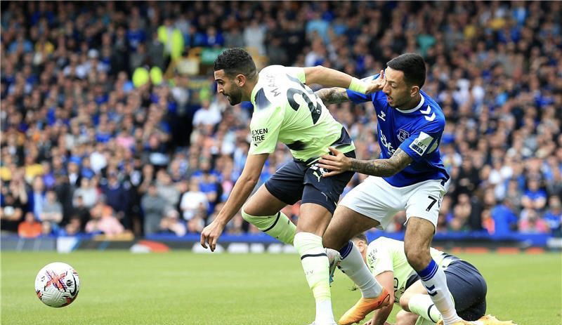 رقم فريد لمحرز في البريميرليج