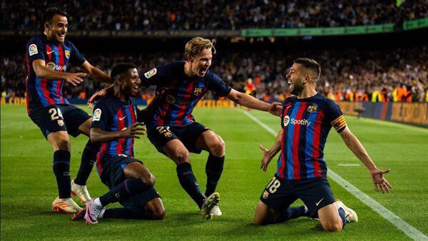 التتويج في حالة الفوز.. موعد مباراة برشلونة وإسبانيول في الدوري الإسباني