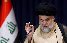 الصدر يتهم "الميليشيات الوقحة" بدعم اصحاب القضية ويوقف مراسم الزيارة لقبر والده