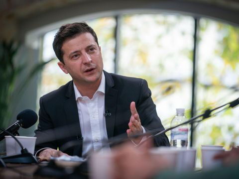 الرئيس الاوكراني يدعو من القمة العربية لحماية الاوكرانيين المسلمين من الحرب