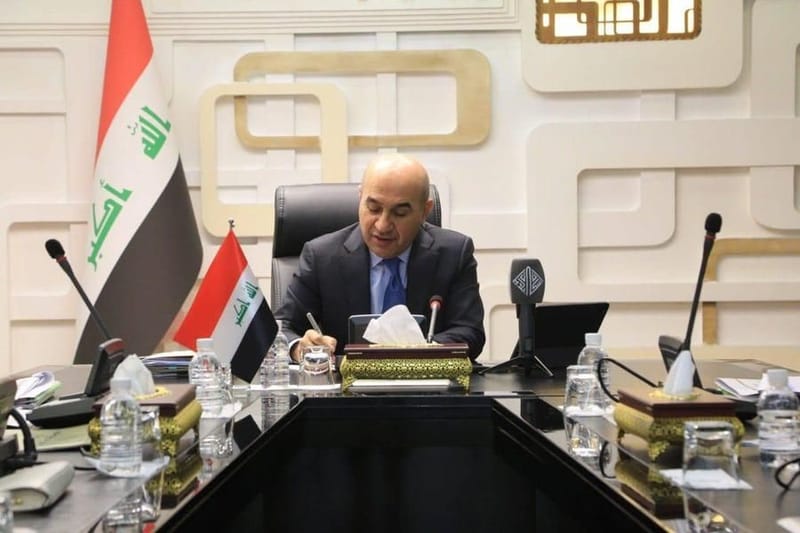 وزير الإعمار: انطلاق العمل بمشروعي ربط النجف الأشرف وذي قار بالطريق الدولي