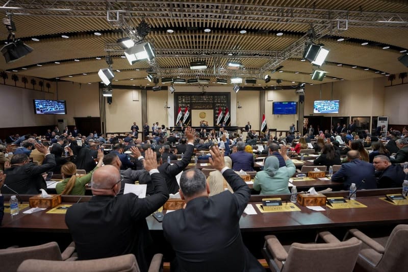 مصدر: تأجيل جلسة البرلمان إلى الساعة 11