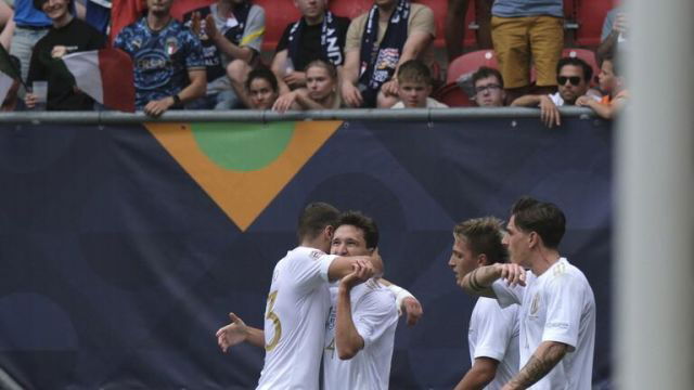 إيطاليا تهزم هولندا وتنتزع برونزية دوري الأمم الأوروبية