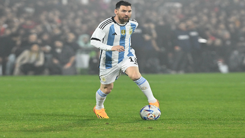 ميسي يصدم عشاق كرة القدم غداة انضمامه لإنتر ميامي