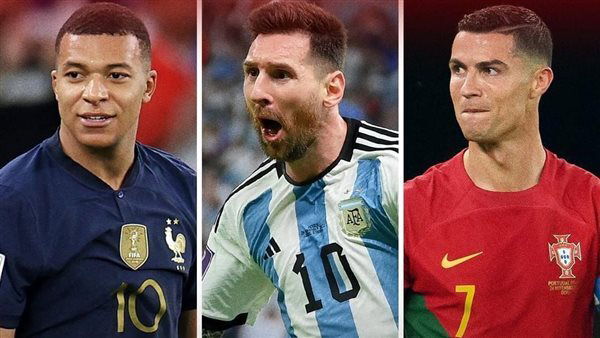 مبابي يفتح النار على باريس سان جيرمان.. ويصعق ميسي ورونالدو