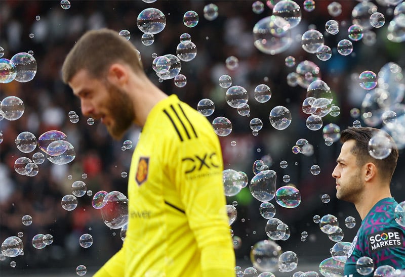 الحارس "دي خيا" يرحل عن مانشستر يونايتد بعد نهاية عقده