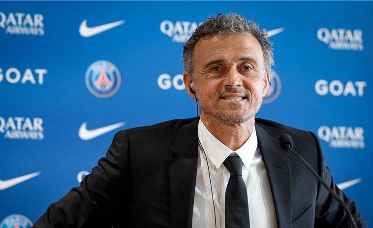 إنريكي يدفع باريس لضم بونو