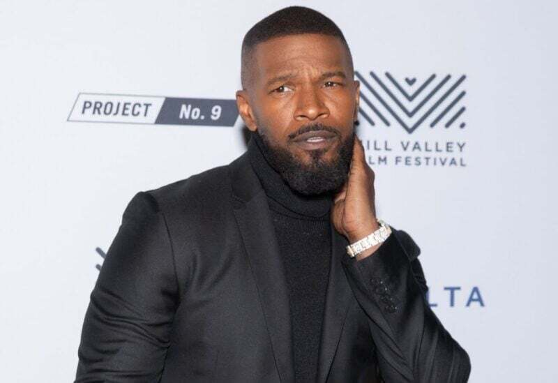 جيمي فوكس يحتفل بتحسّن صحته بعد وعكة غامضة