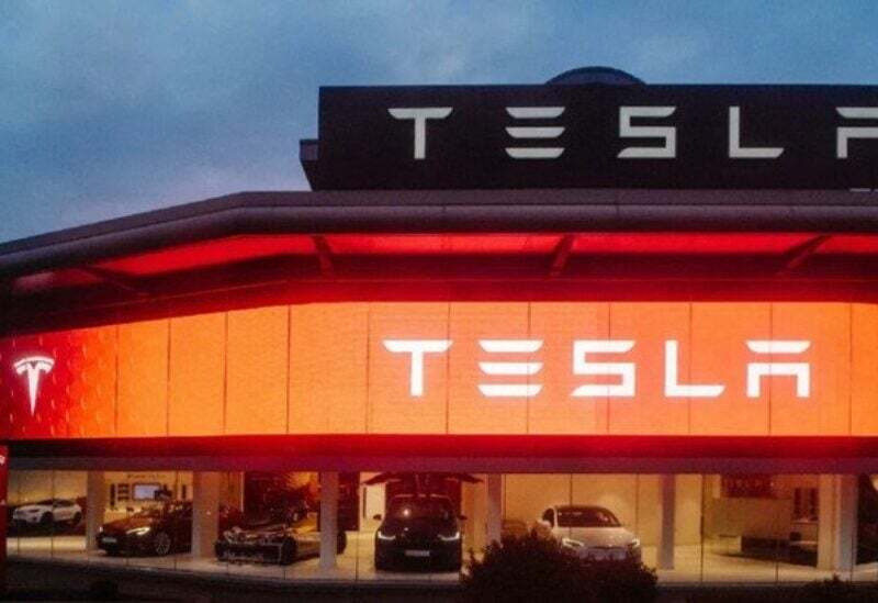 تسلا تعتزم زيادة إنتاج السيارات في أكبر مصنع لها بأوروبا