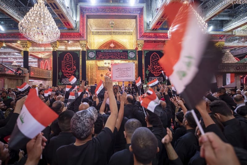 "انتقاد المثلية والنقمة السياسية" تتصدر منابر عاشوراء