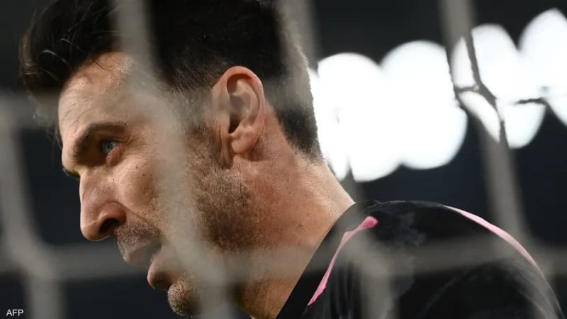 نهاية رحلة العنكبوت.. اعتزال أسطورة كرة القدم الإيطالية