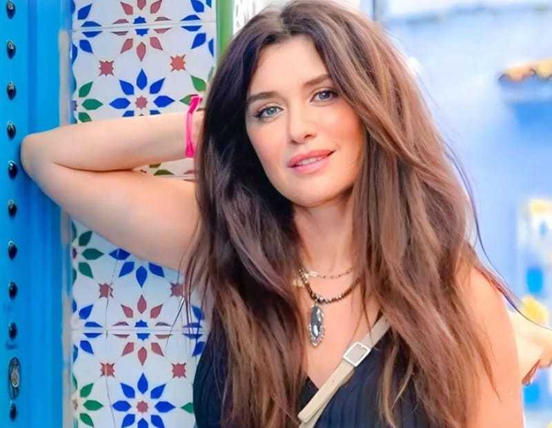 غادة عادل سعيدة بذكريات "الزمن الجميل" مع محمد هنيدي