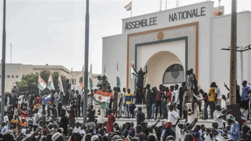 "إيكواس" تضع خطة لتدخل عسكري وشيك بالنيجر