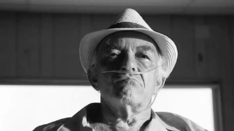 وفاة نجم مسلسل Breaking Bad "هيكتور سالامانكا"