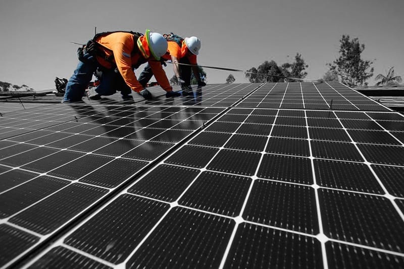 ذي قار تلجأ لـ"الشمس".. هل توفر لها استقرارا بالكهرباء؟