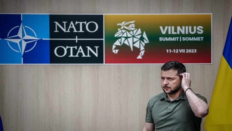 مسؤول رفيع في "الناتو": أوكرانيا يمكنها الانضمام للناتو إذا تنازلت لروسيا عن جزء من أراضيها